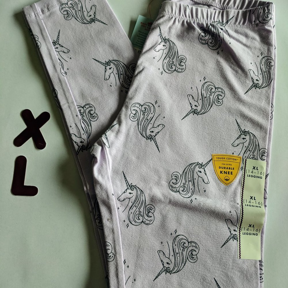 Light purple leggings with unicorns’ size XL 14/16